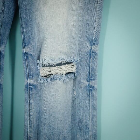 Judy Blue Size 15 32 Rory Mid Rise Straight Leg Distressed Knee Denim Jeans - Picture 2 of 8